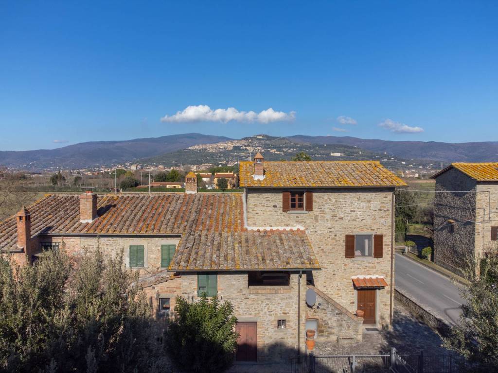 Rustico / casale a Cortona in Via Provinciale Lauretana, 952 - Foto 4