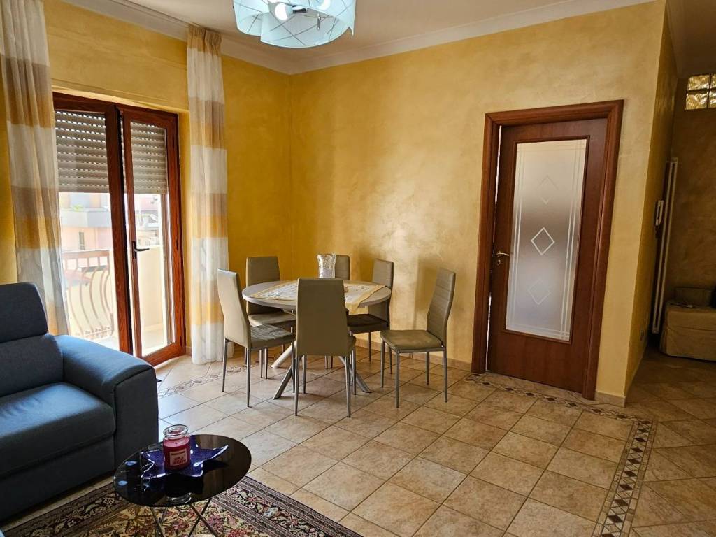 Appartamento a Soverato in Via Pietro Nenni, 3 - Foto 2