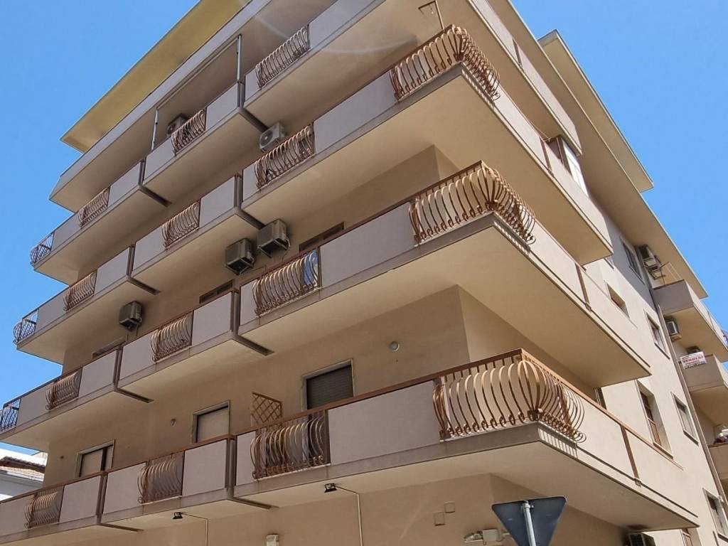 Appartamento a Soverato in Via Pietro Nenni, 3 - Foto 5