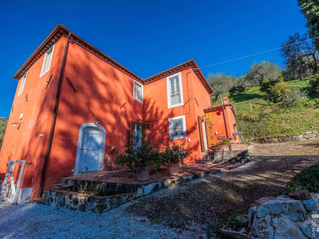 Villa a Massarosa in Via Marziana - Foto 2