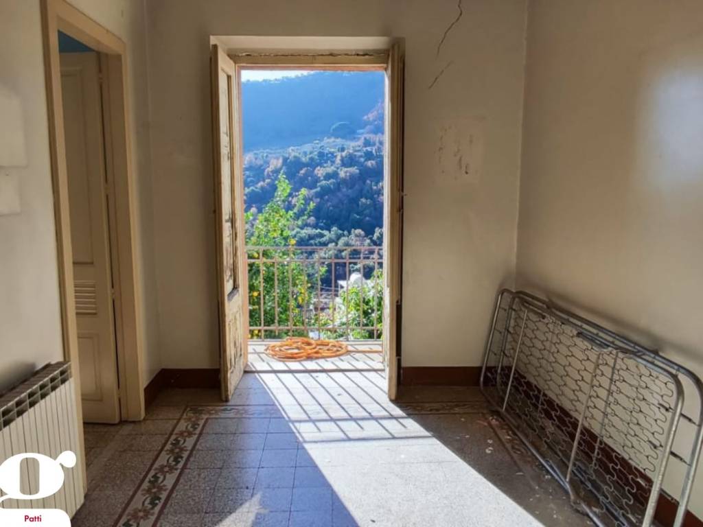 Casa indipendente a Montagnareale in Via Roma, 2 - Foto 3