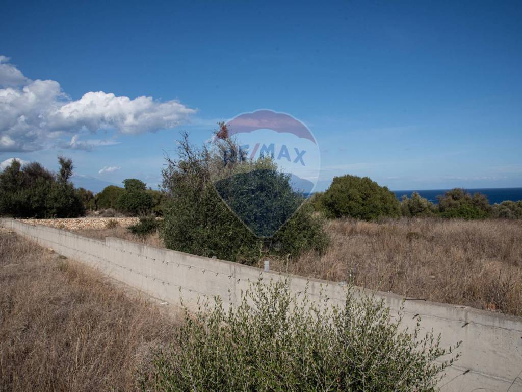 Terreno a Augusta in via Maestrale contrada Campolato Basso - Foto 3