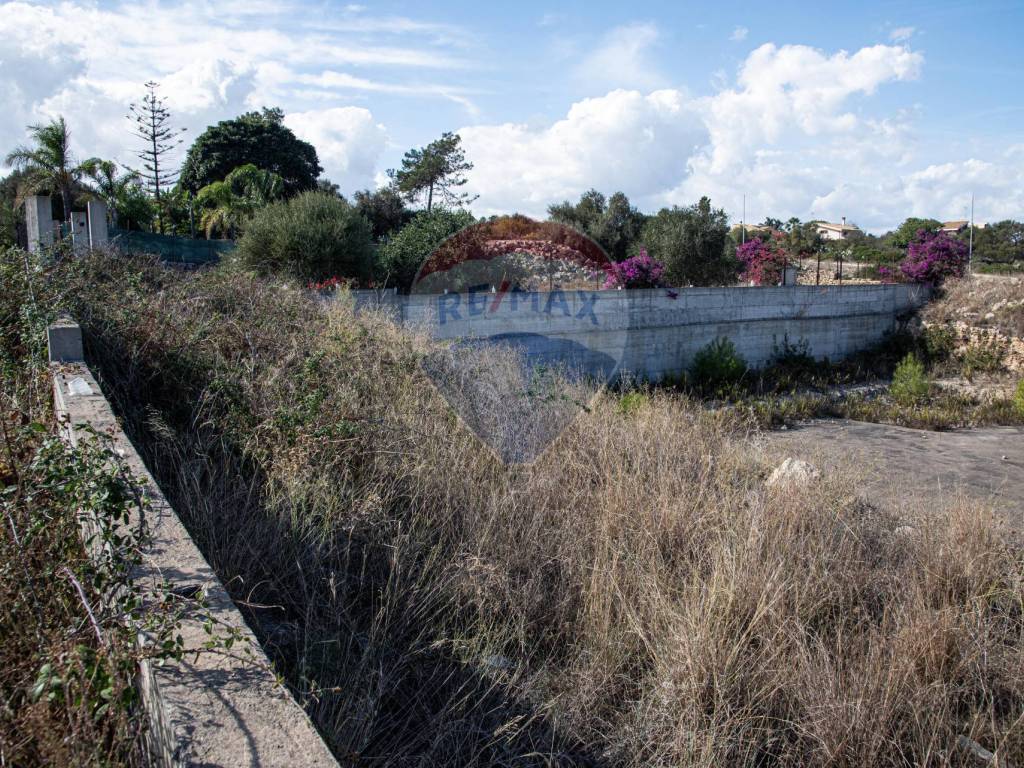 Terreno a Augusta in via Maestrale contrada Campolato Basso - Foto 5