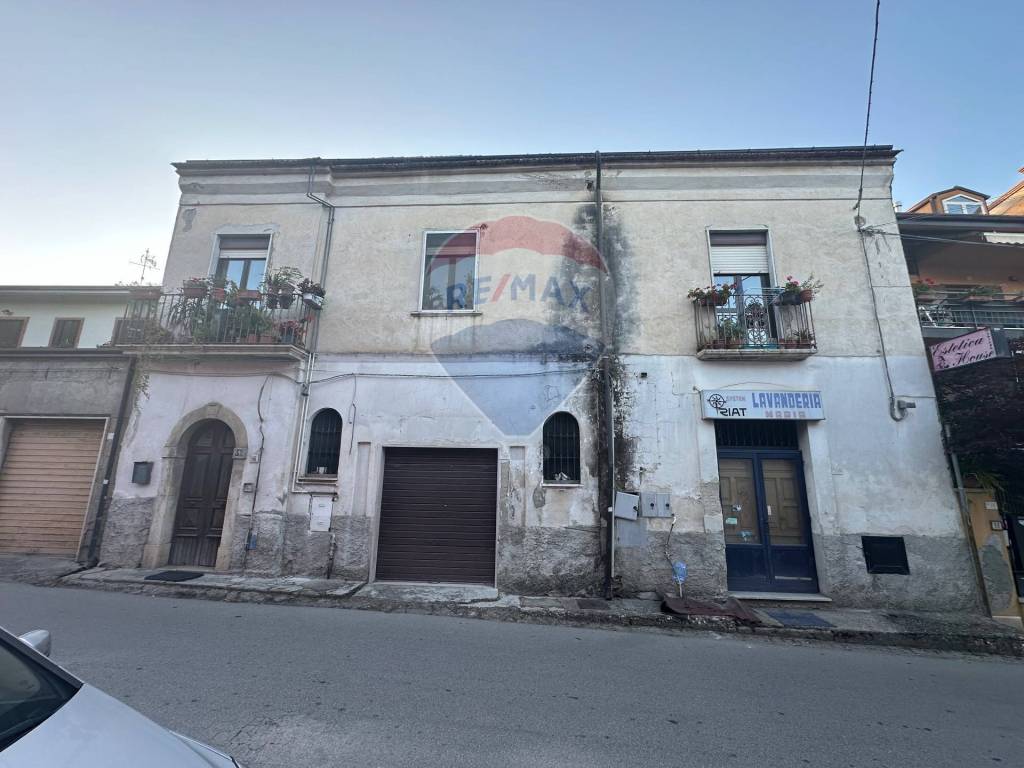 Casa indipendente a San leucio del sannio in via A. Zamparelli, 16 - Foto 2