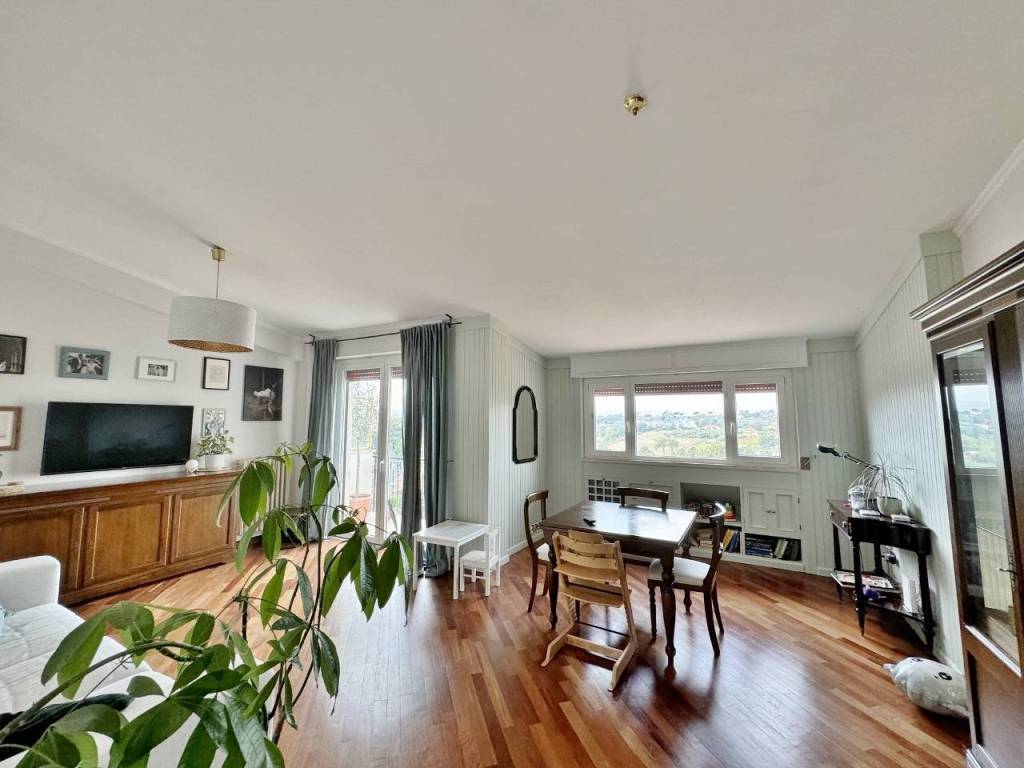 Appartamento a Mirabella eclano in VIA COLORI, 55 - Foto 1