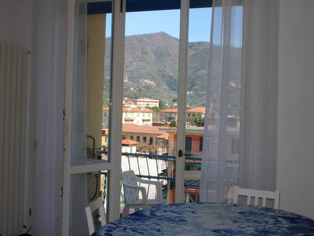 Appartamento a Levanto in Via Jacopo da Levanto, 35 - Foto 2