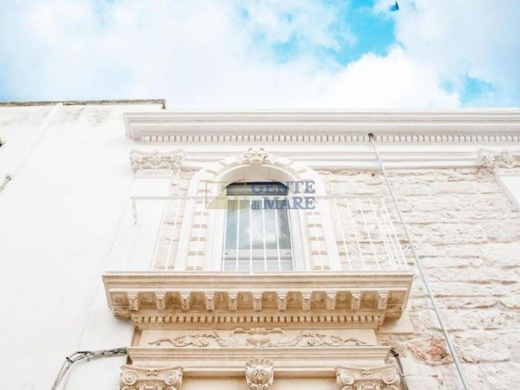 Casa indipendente a Ceglie messapica in Piazza Plebiscito - Foto 5