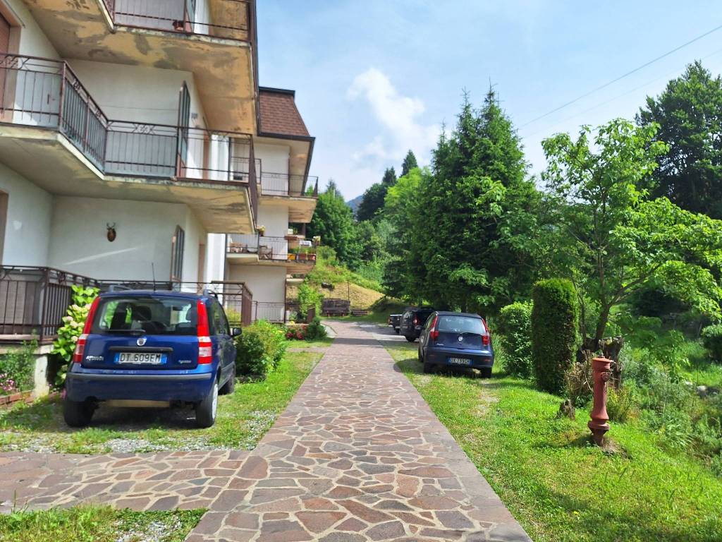 Appartamento a Borno in Via Vittorio Veneto - Foto 3