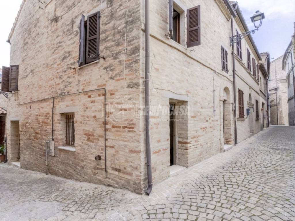 Casa indipendente a Montecosaro in Via armellini 12 - Foto 3