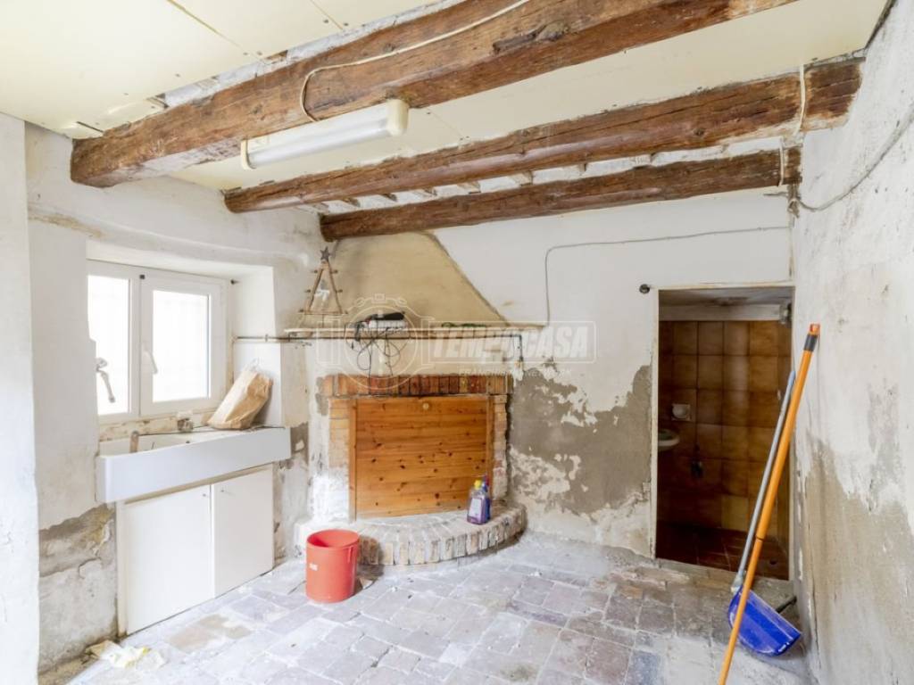 Casa indipendente a Montecosaro in Via armellini 12 - Foto 4