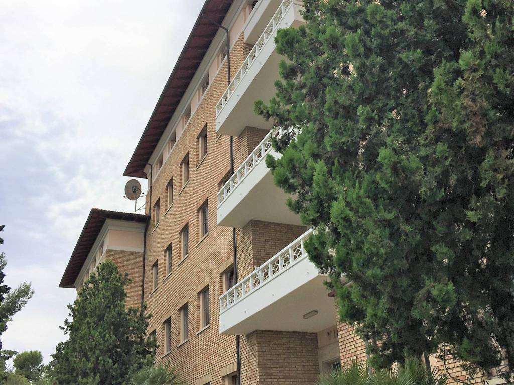 Palazzo / stabile a Loreto - Foto 2