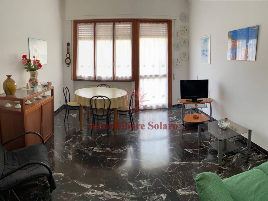 Appartamento a Varazze in Via Giuseppe Garibaldi, 6 - Foto 2
