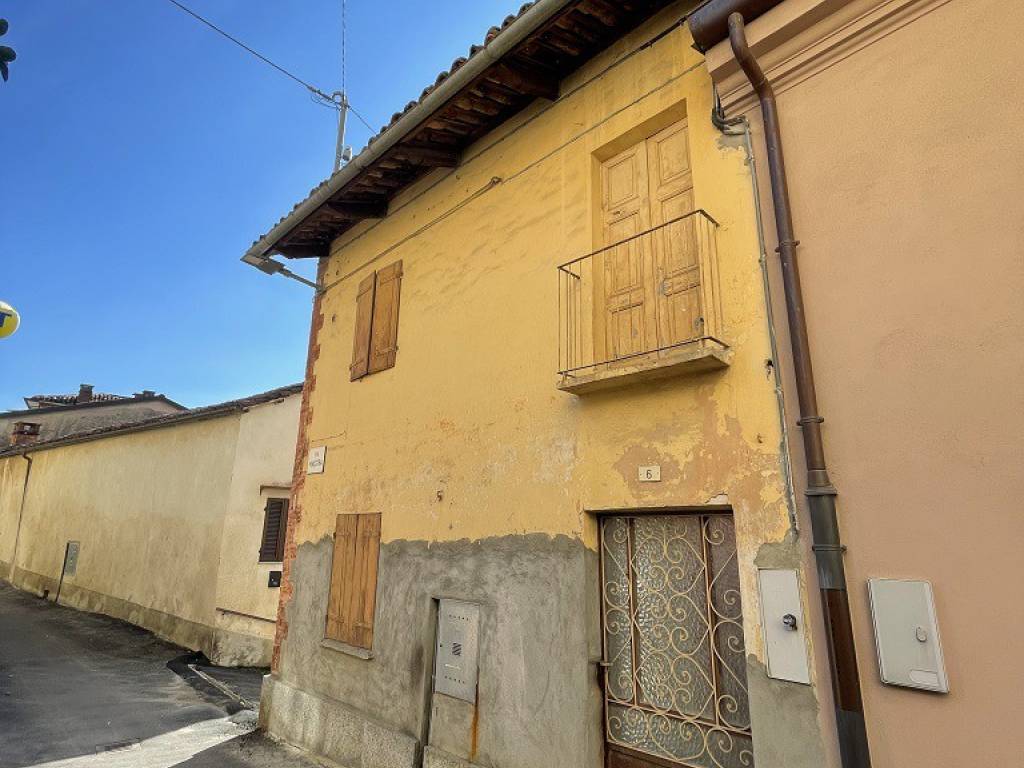 Casa indipendente a Pino d'asti in Via Maestra, 6 - Foto 3