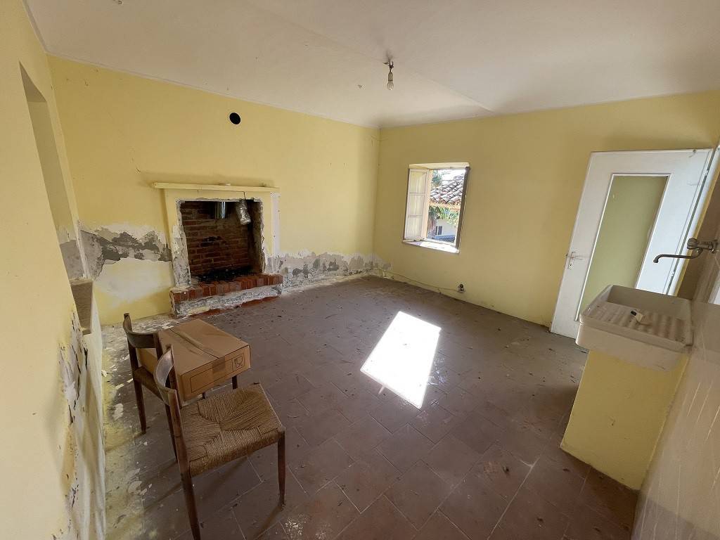 Casa indipendente a Pino d'asti in Via Maestra, 6 - Foto 4