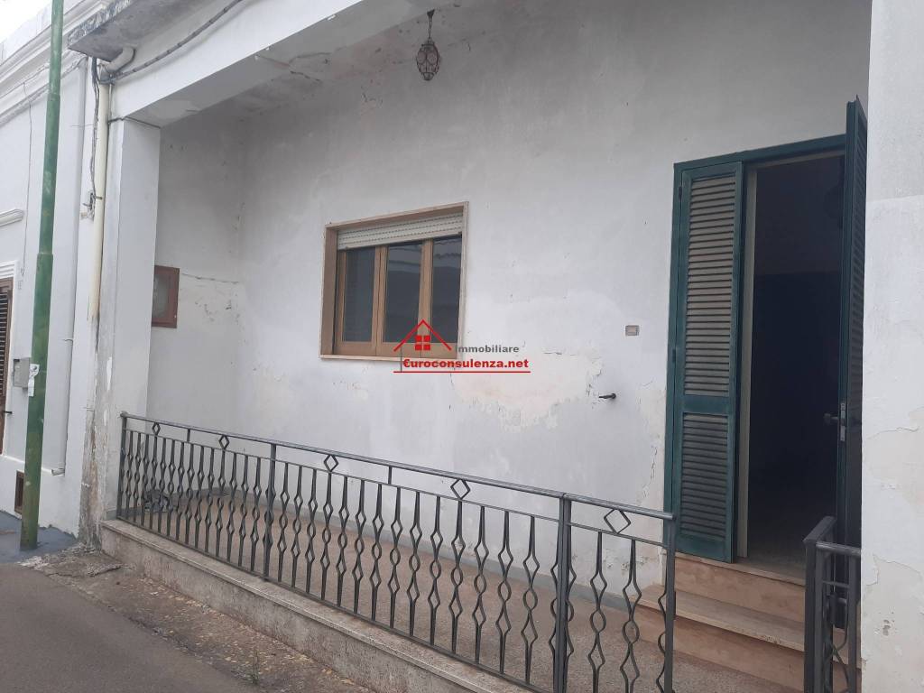 Appartamento a Botrugno in Via Derna, 13 - Foto 4