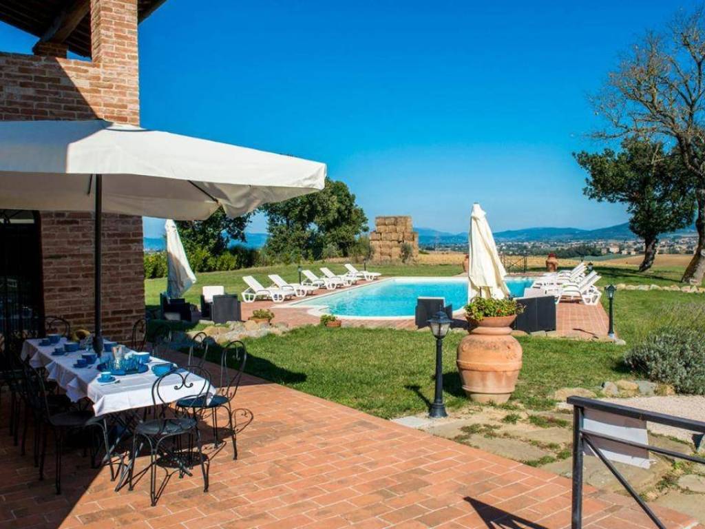 Villa a Castiglione del lago in Castiglione del Lago - Foto 3