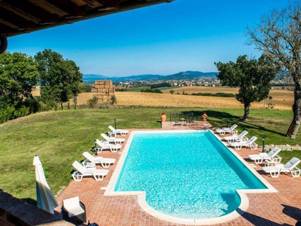 Villa a Castiglione del lago in Castiglione del Lago - Foto 4