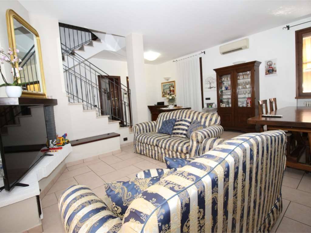 Villetta a schiera a Fiorano modenese in via statale est, 61 - Foto 2