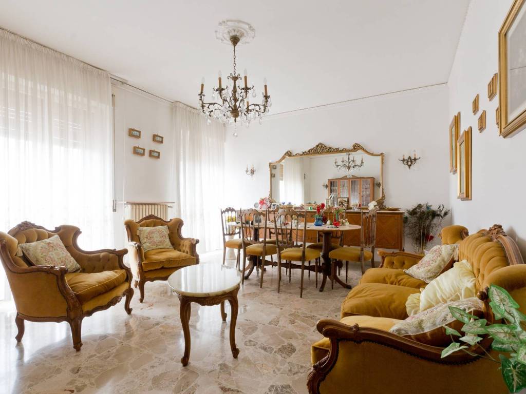 Appartamento a Chieti in Via dei Martiri Lancianesi, 49 - Foto 5