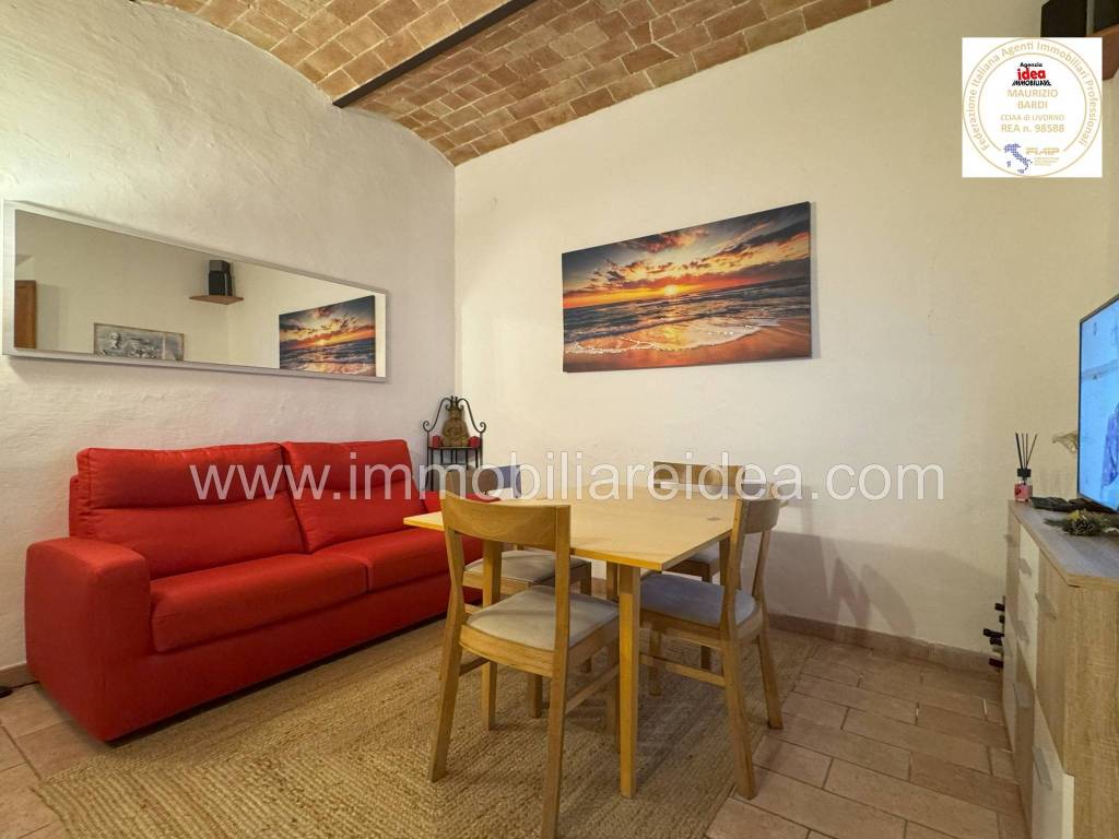 Appartamento a Rosignano marittimo in Piazza Antonio Gramsci, 39 - Foto 2