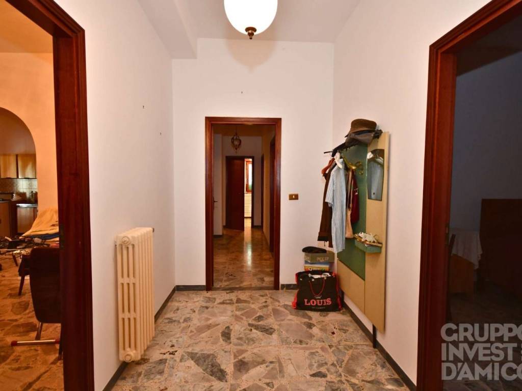 Appartamento a Ceglie messapica in Via Cicerone - Foto 2
