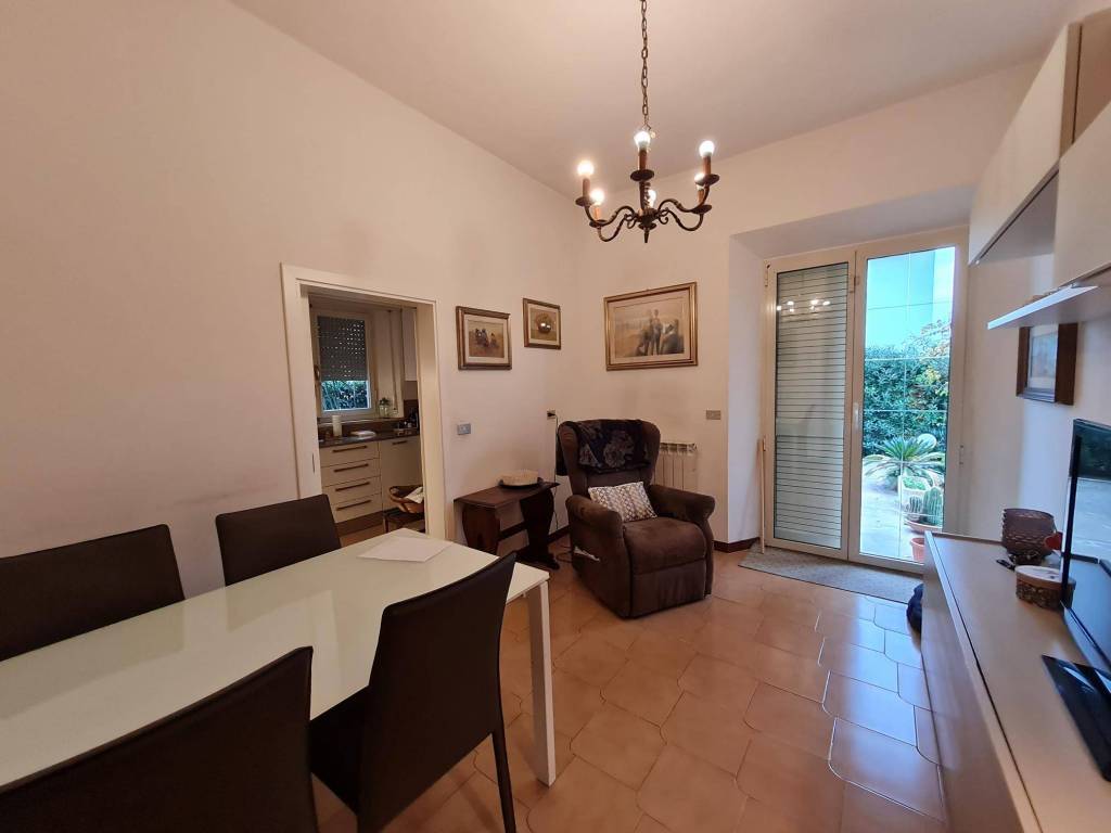 Villa a Campiglia marittima in Via dei Mille, 13 - Foto 3