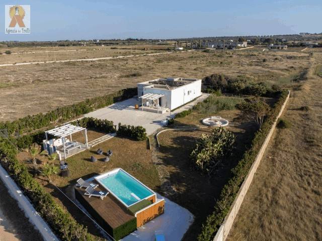 Villa a Carovigno in Contrada Scianolecchia - Foto 2