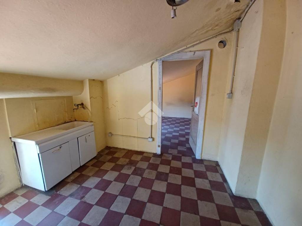 Palazzo / stabile a Bergamo in Via S. Bernardino, 142 - Foto 2