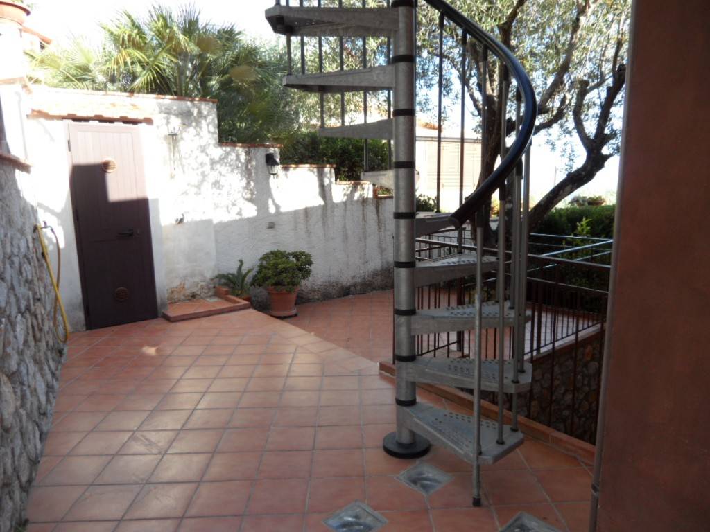 Appartamento a Camerota in Via Monte di Luna - Foto 2