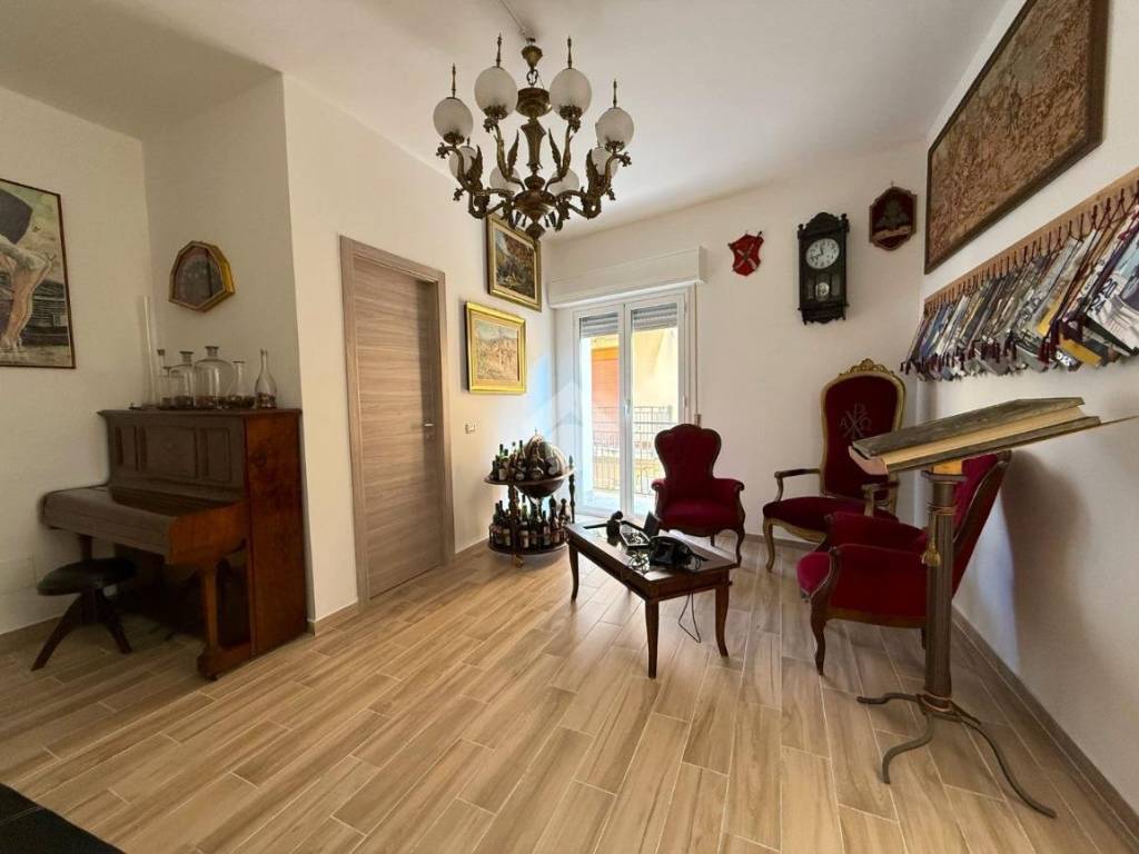 Appartamento a Altavilla milicia in Via Roma, 165 - Foto 2