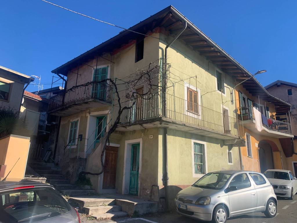 Casa indipendente a Cittiglio in Via San Biagio - Foto 2