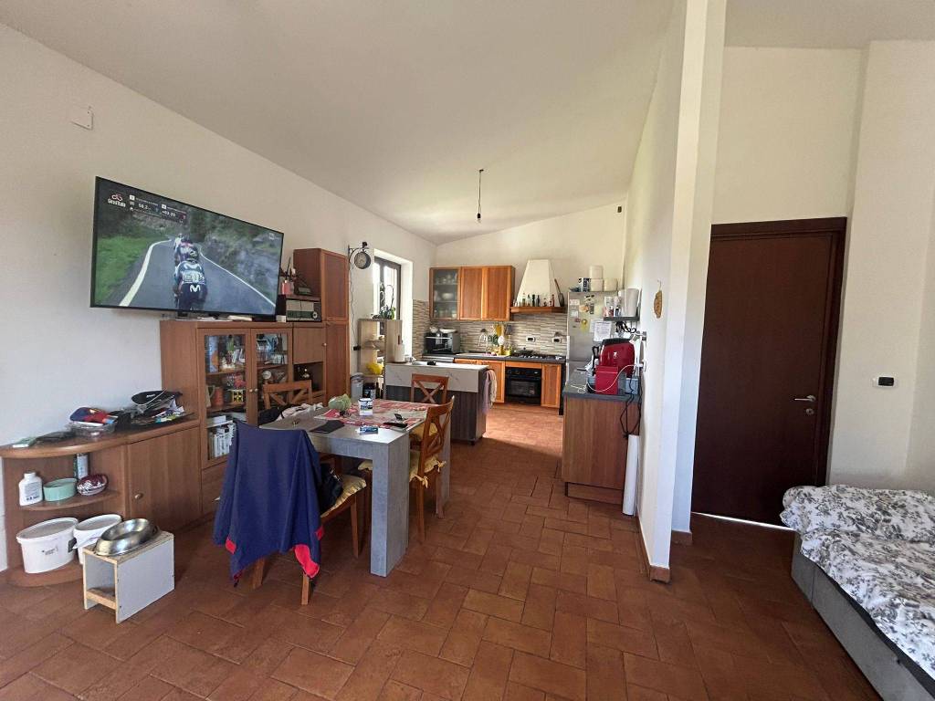 Villa a Aprilia in Via Cinisco - Foto 4