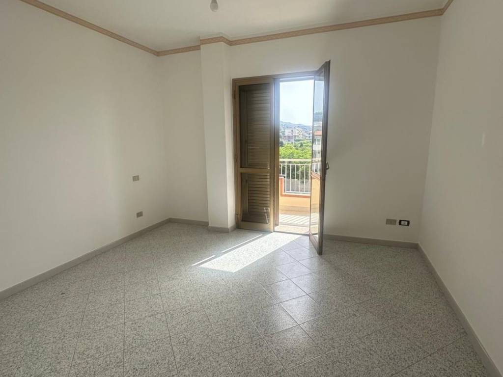 Appartamento a Melito di porto salvo in Via Pilati - Foto 4