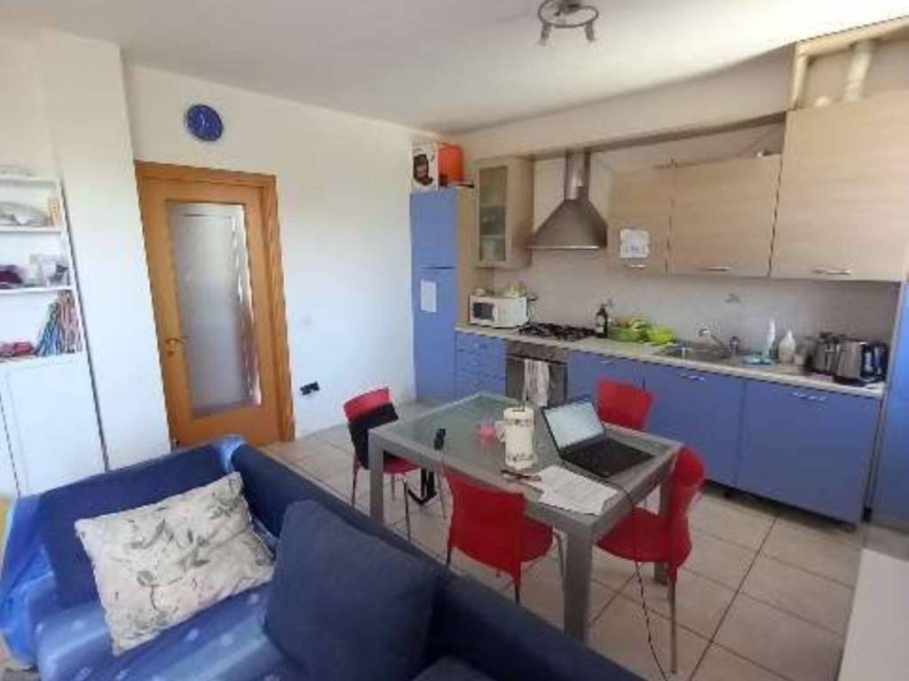 Appartamento a Osimo in Via Rigoberto Lamonica, 1 - Foto 2