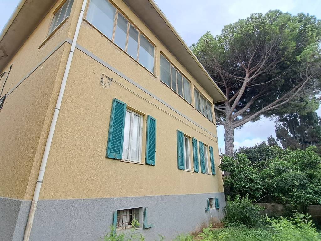Villa a Rosignano marittimo in Via del Fante - Foto 2