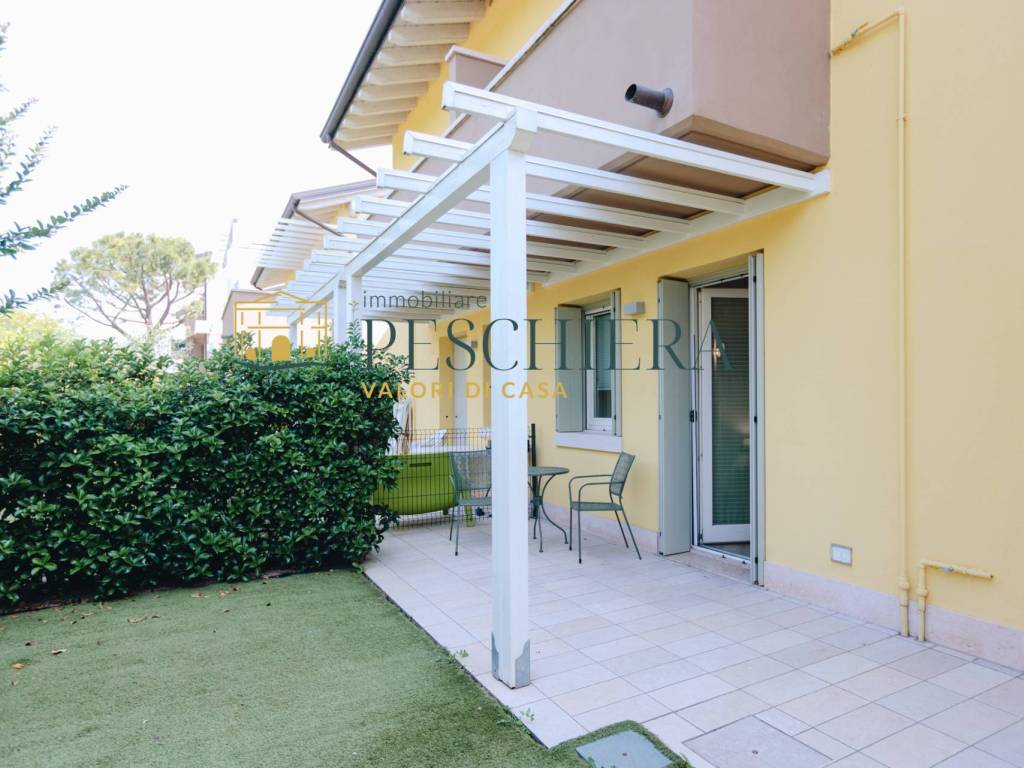 Appartamento a Peschiera del garda in Via Edmondo de Amicis, 4 - Foto 3