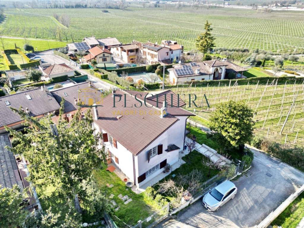 Villa a Peschiera del garda in Località Rondinelli - Foto 4