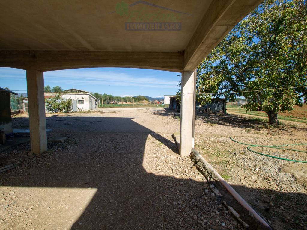 Rustico / casale a Montalto di castro in Strada Provinciale Pescia Romana - Foto 3
