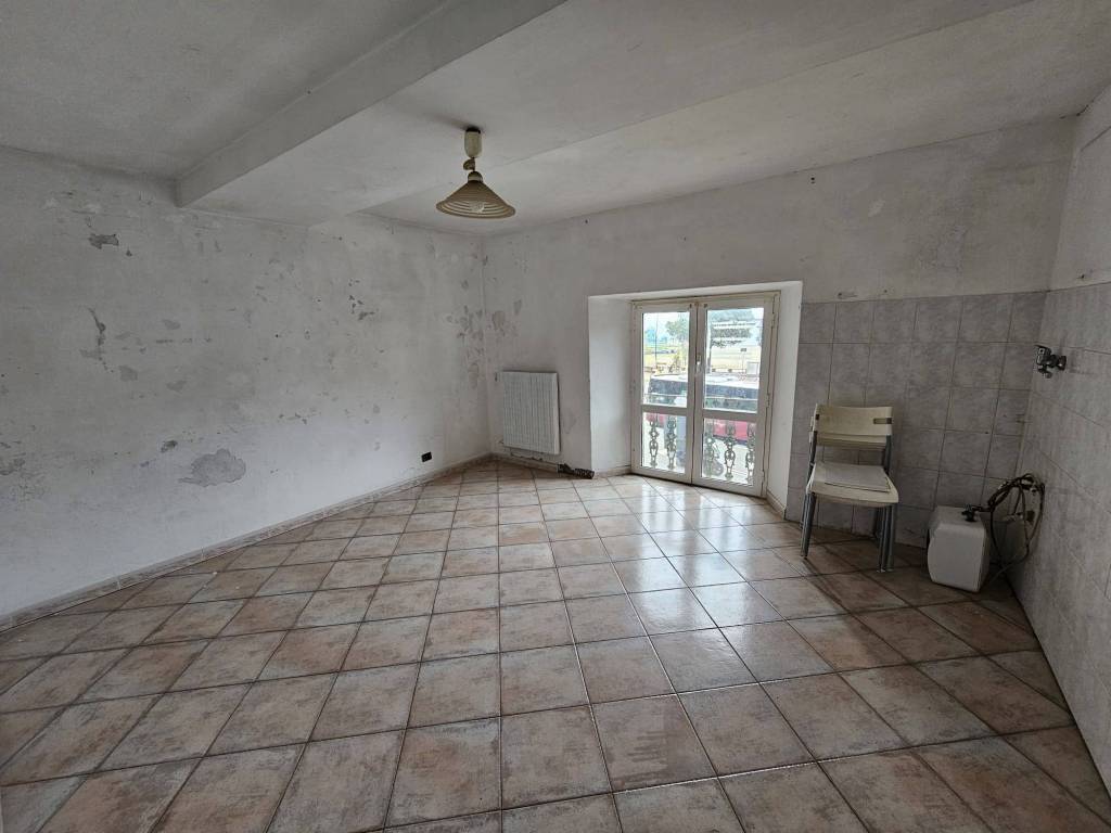 Appartamento a Vado ligure in Via Leon Pancaldo - Foto 5