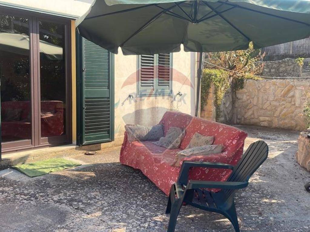 Villa a Chiaramonte gulfi in C/da Donnagona, 52 - Foto 5