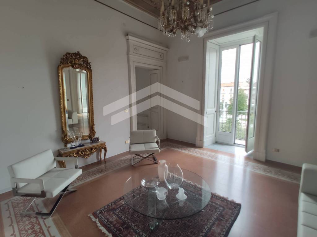 Appartamento a Campobasso in Piazza Vittorio Emanuele, 17 - Foto 3