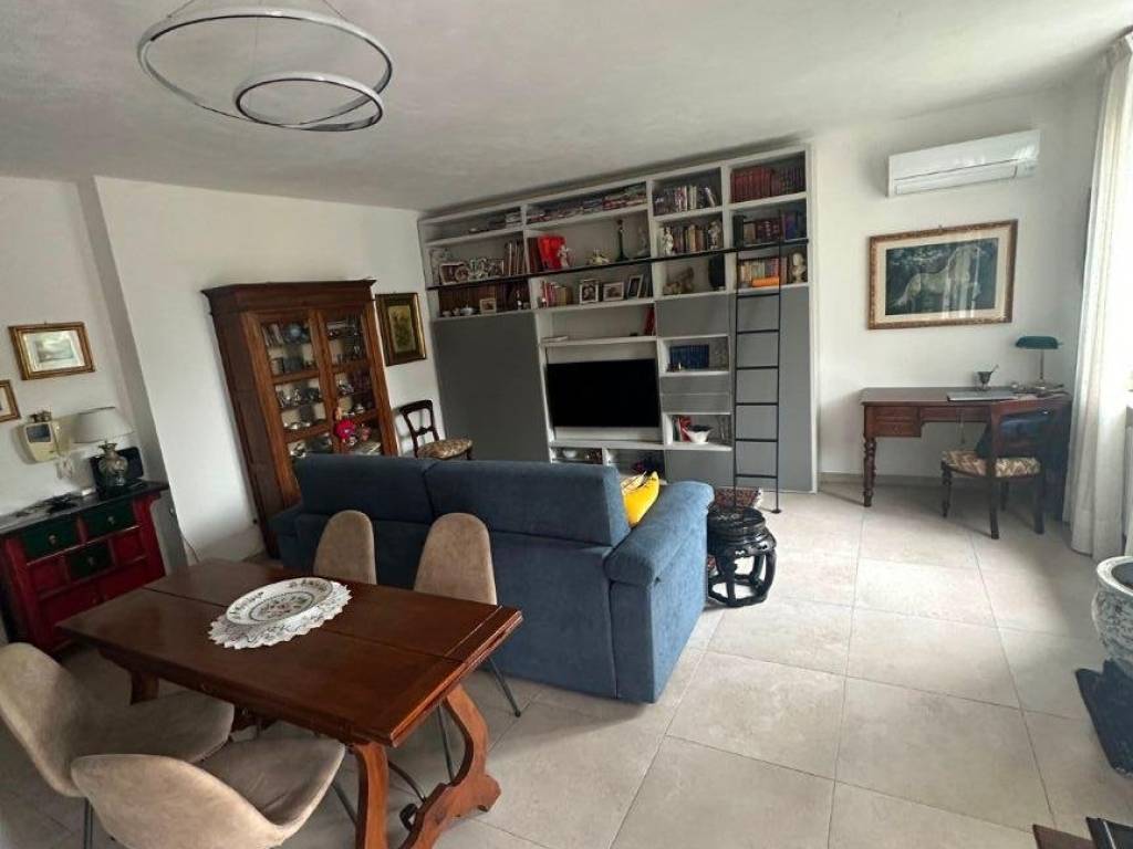 Appartamento a Pavia in Via del Chiozzo, 48 - Foto 3