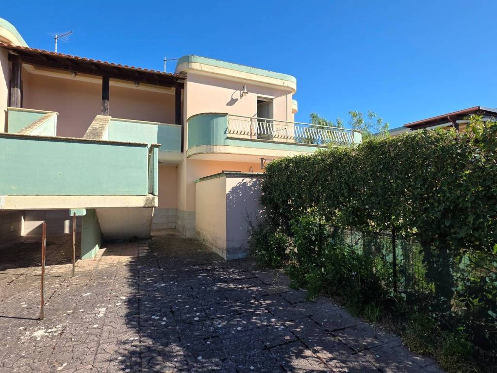 Villa a Manfredonia in Via Mar Tirreno, 6 - Foto 3