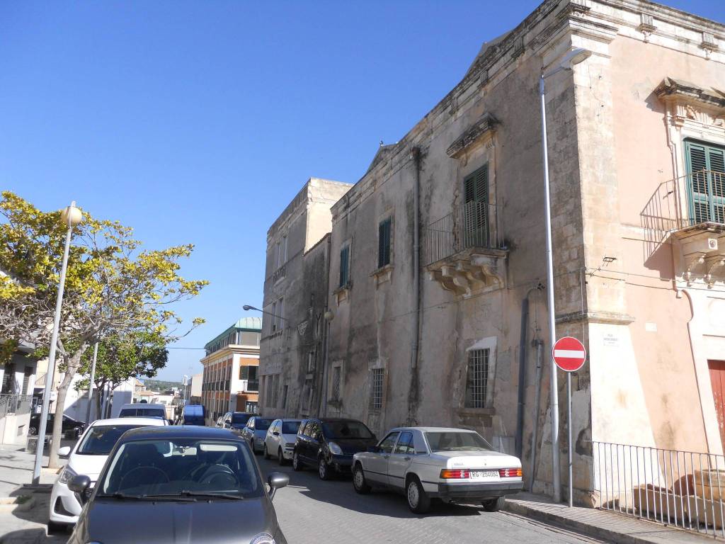 Palazzo / stabile a Ispica - Foto 2