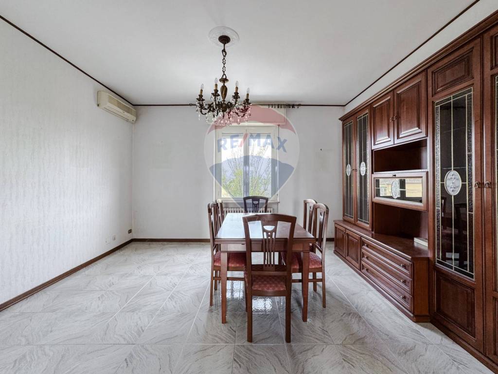 Appartamento a Vercelli in Via Walter Manzone, 20 - Foto 2