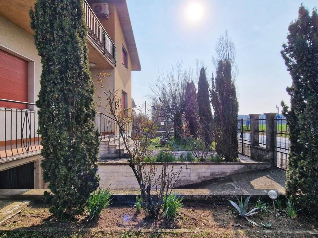 Villa a Bagnolo mella in Via Roma - Foto 4