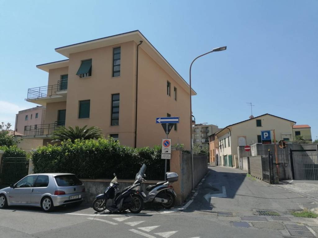 Appartamento a Loano in Via Sant'Agostino - Foto 2