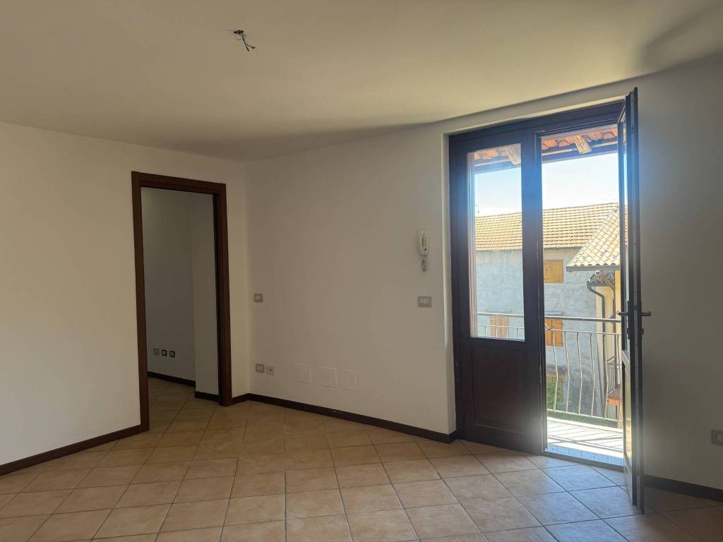 Appartamento a Bogogno in Via Martiri - Foto 2