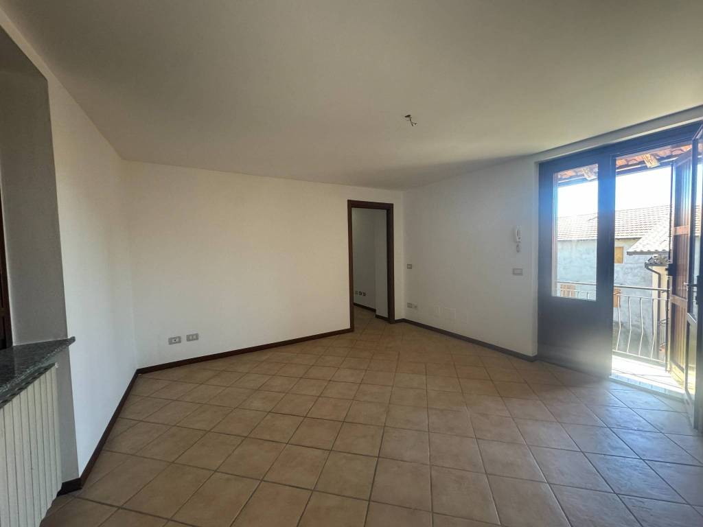 Appartamento a Bogogno in Via Martiri - Foto 3