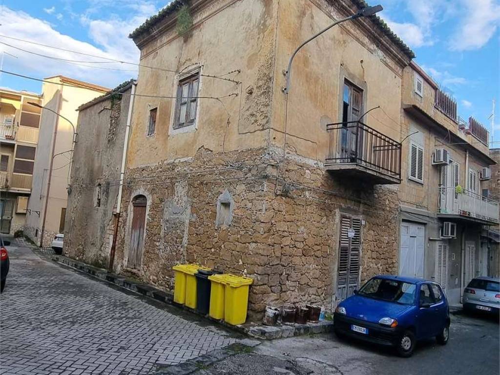 Casa indipendente a Delia - Foto 5